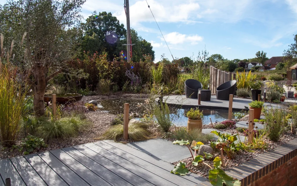 Ponds & Water Features 41